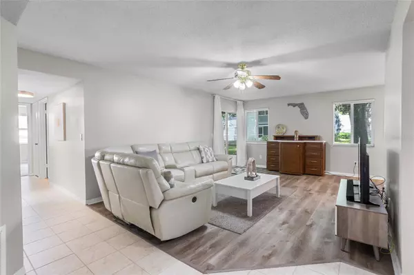 Orlando, FL 32812,2412 TACK ROOM LN #2
