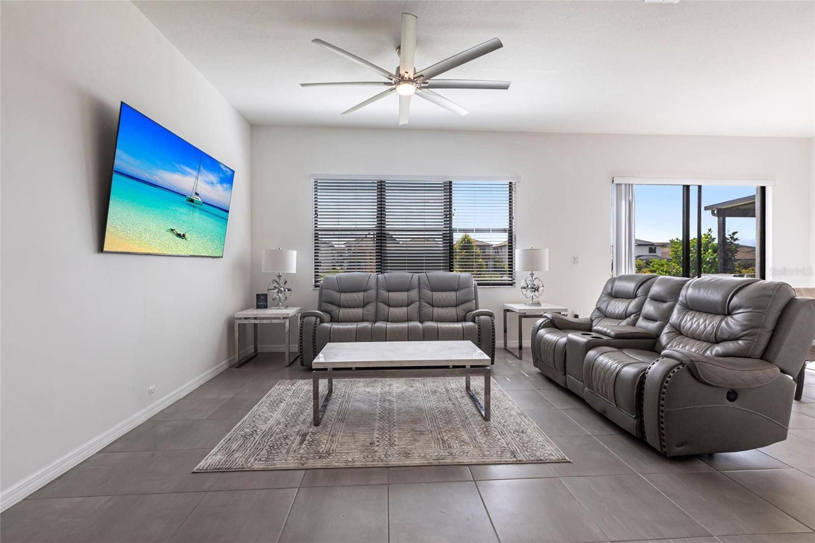 Naples, FL 34104,8820 MADRID CIR