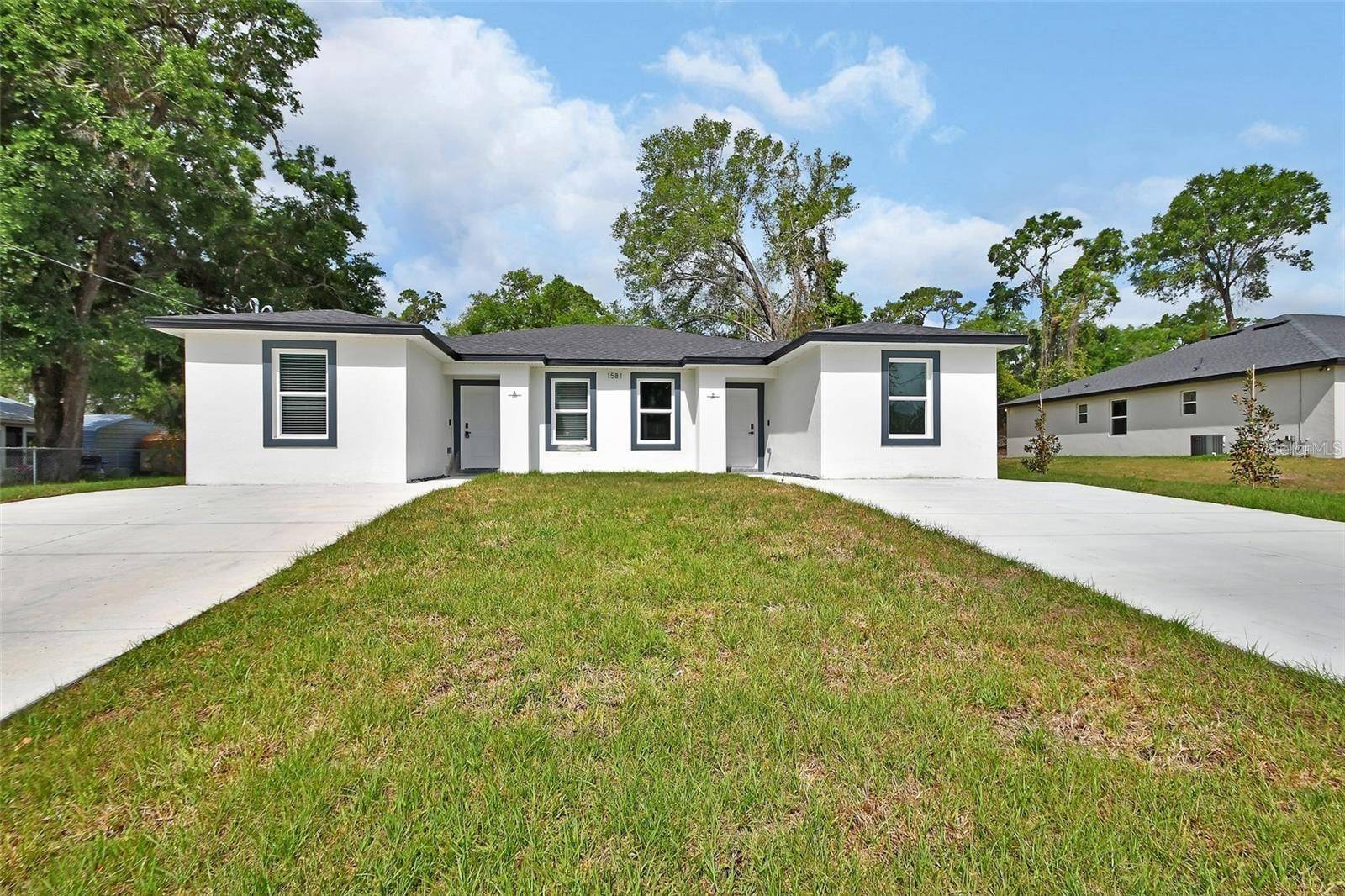 1581 S MONTGOMERY ST, Deland, FL 32720