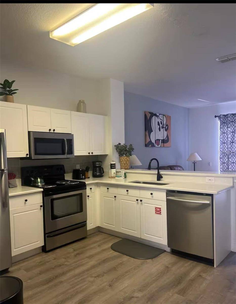 Kissimmee, FL 34747,2379 SILVER PALM DR
