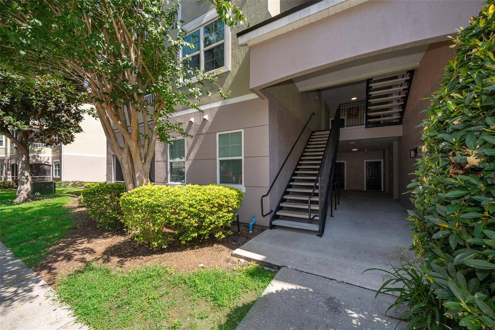 Orlando, FL 32835,6663 QUEENS BOROUGH AVE #101