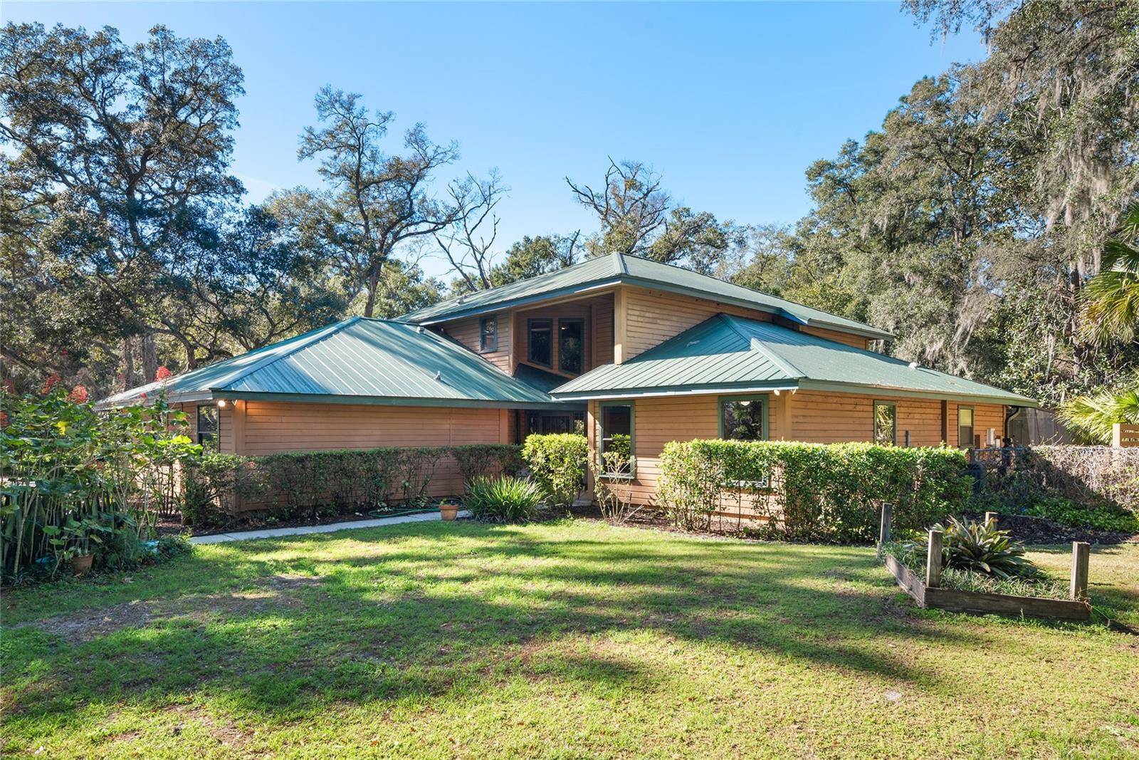 Sanford, FL 32771,148 ROSS LAKE LN
