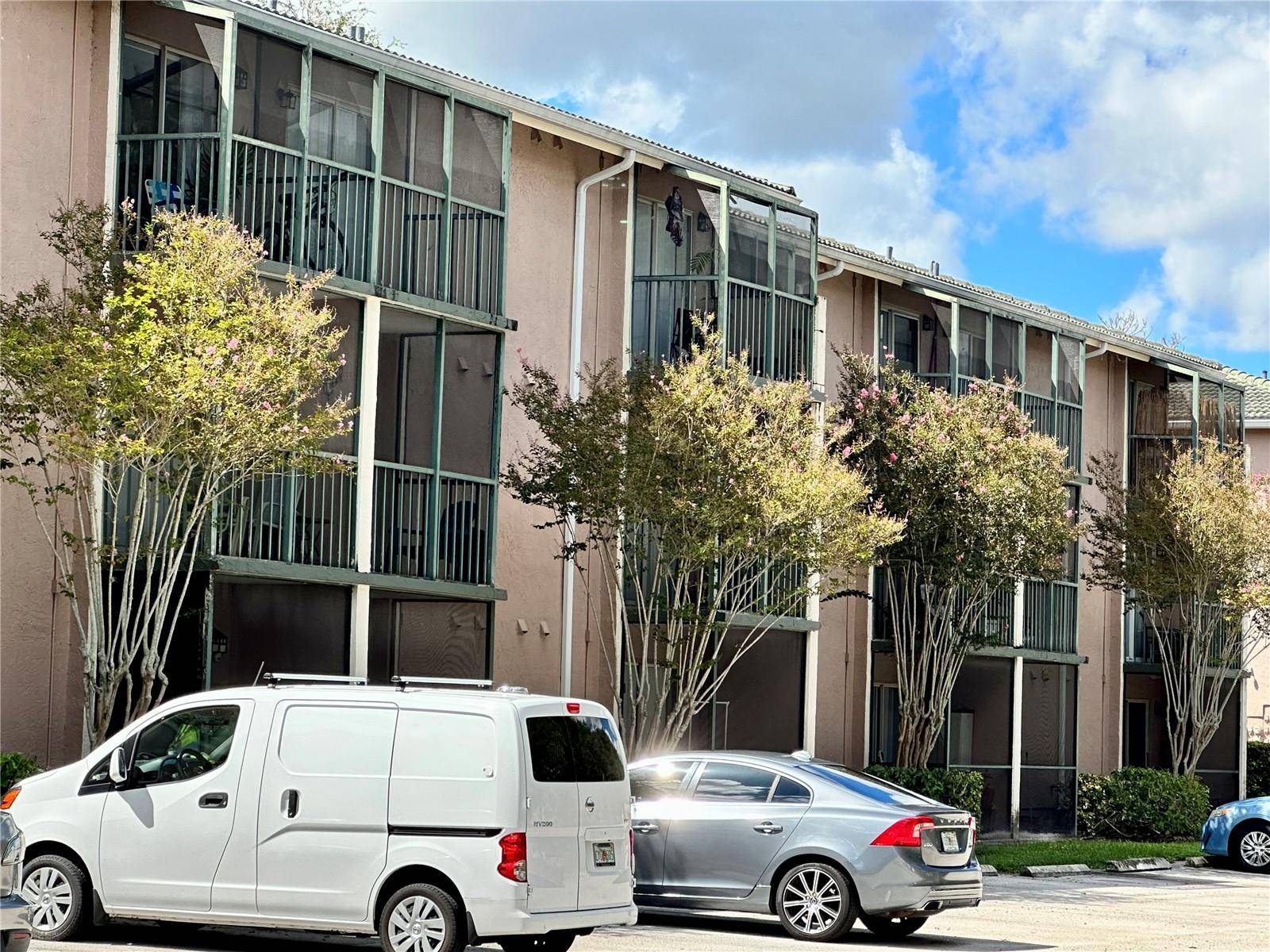 Altamonte Springs, FL 32701,121 OYSTER BAY CIR #160