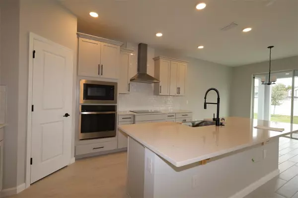 Sanford, FL 32771,801 RIVER STONE TRL