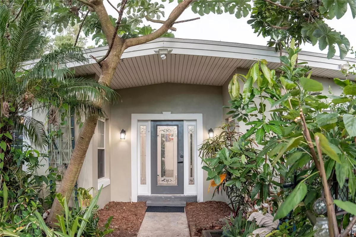 Apopka, FL 32703,6048 LINNEAL BEACH DR