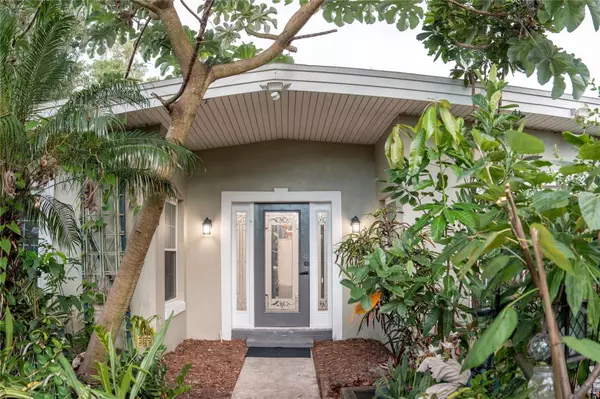 6048 LINNEAL BEACH DR, Apopka, FL 32703