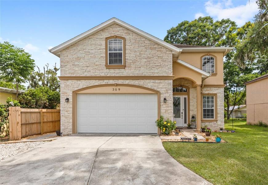 309 W OAKLAND AVE, Oakland, FL 34760