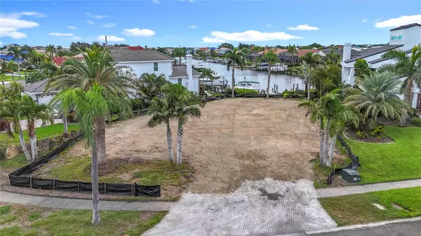 6005 ADAGIO LN, Apollo Beach, FL 33572