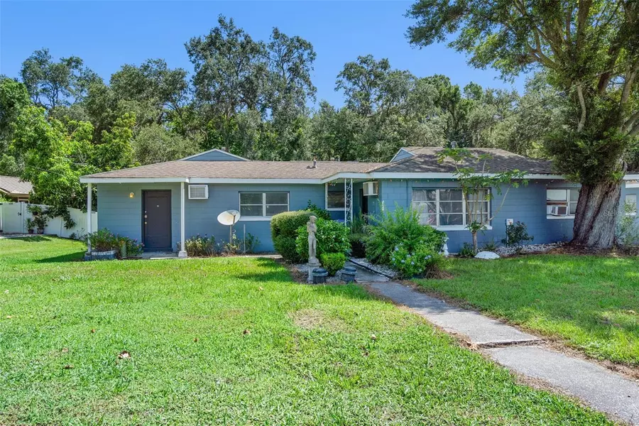 1220 SUNSHINE AVE, Leesburg, FL 34748