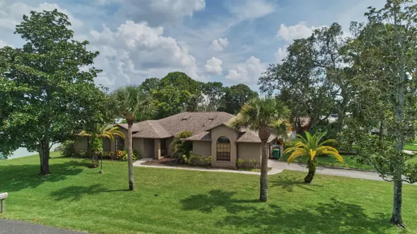 Cocoa, FL 32927,672 ALTURA DR