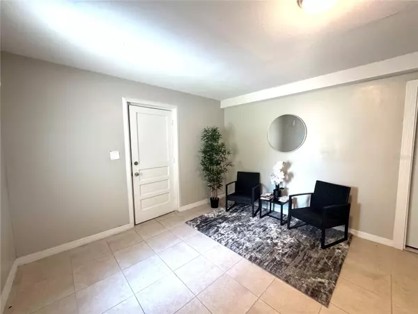 Orlando, FL 32812,4895 E WIND ST #2