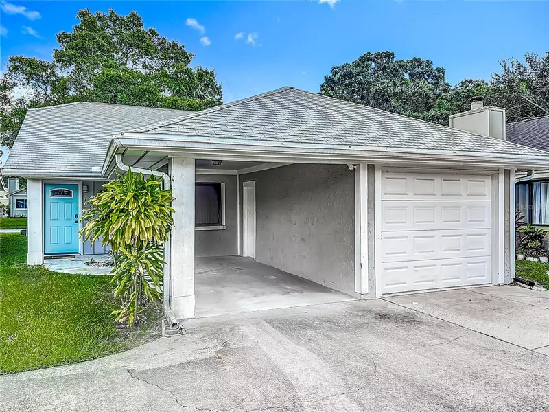 718 LAKESIDE DR, Winter Springs, FL 32708