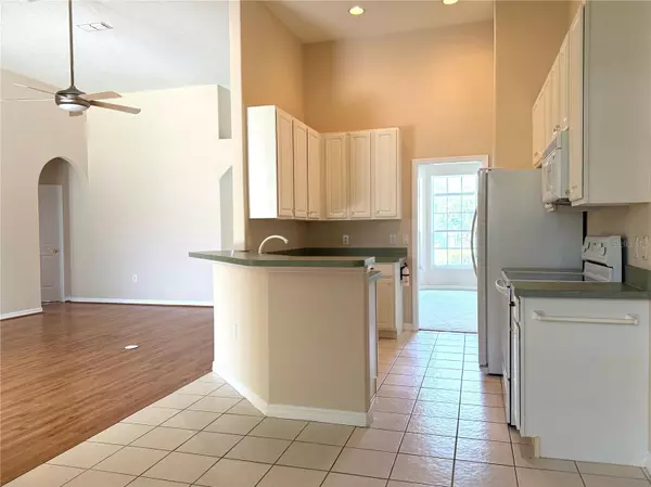 Davenport, FL 33837,121 SAND PINE LN
