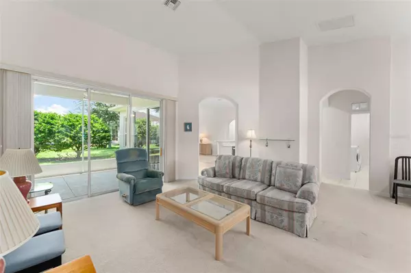 Leesburg, FL 34748,20806 QUEEN ALEXANDRA DR