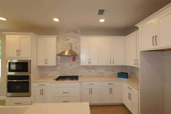 Apopka, FL 32703,699 POINTE EMERSON BLVD