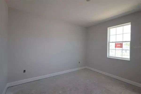 Apopka, FL 32703,720 POINTE EMERSON BLVD