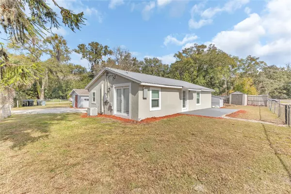 Apopka, FL 32703,2121 WOODLAND DR