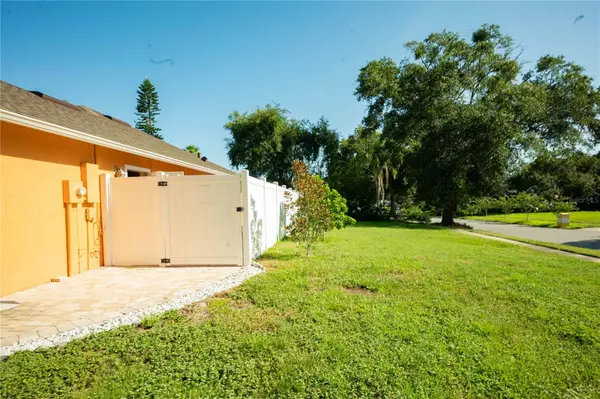 Ocoee, FL 34761,2606 CEDAR BLUFF LN