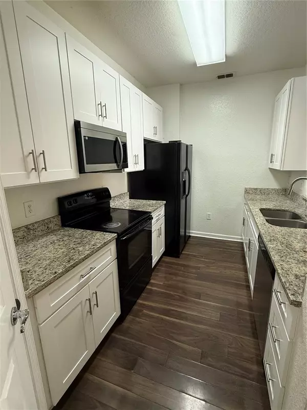 Orlando, FL 32829,6265 CONTESSA DR #207