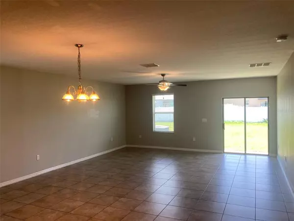 Riverview, FL 33579,13222 WILDFLOWER MEADOW DR
