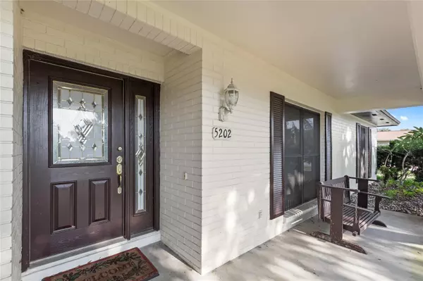 Orlando, FL 32819,5202 GREENWAY DRIVE
