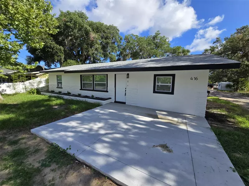 416 W IANTHE ST #1, Tavares, FL 32778