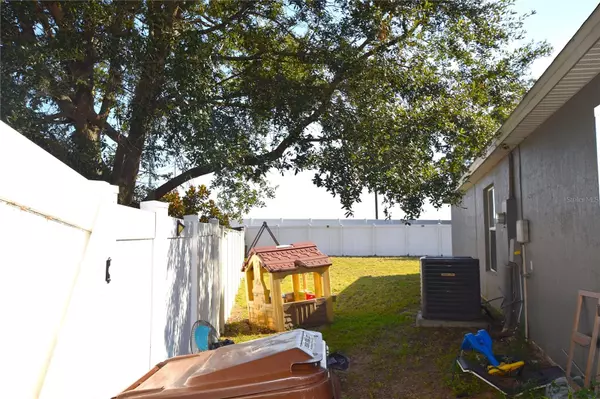 Davenport, FL 33837,500 LAKE CHARLES DR