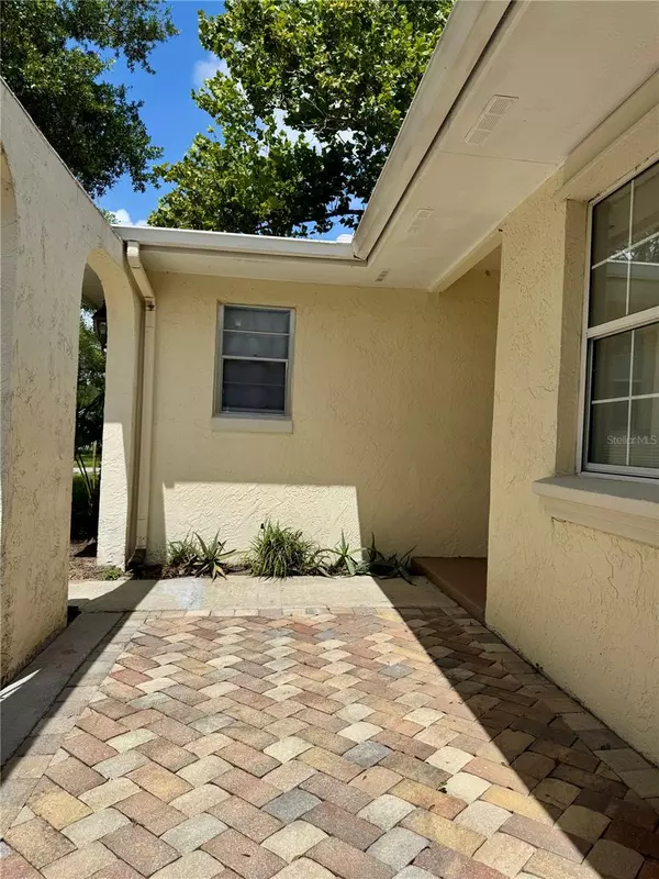 Orlando, FL 32819,8515 SANDBERRY BLVD