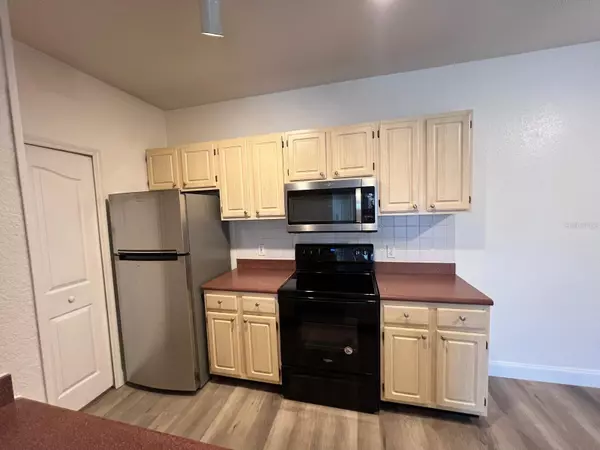 Orlando, FL 32810,2513 MAITLAND CROSSING WAY #208