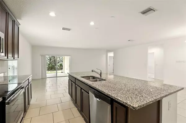 St Cloud, FL 34771,5583 SABAL DR