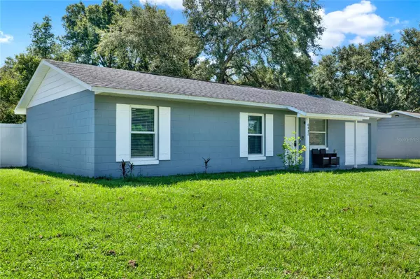 Apopka, FL 32712,6442 FORTUNE LN