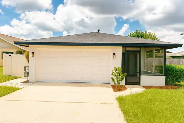 427 LAKE DAISY DR, Winter Haven, FL 33884
