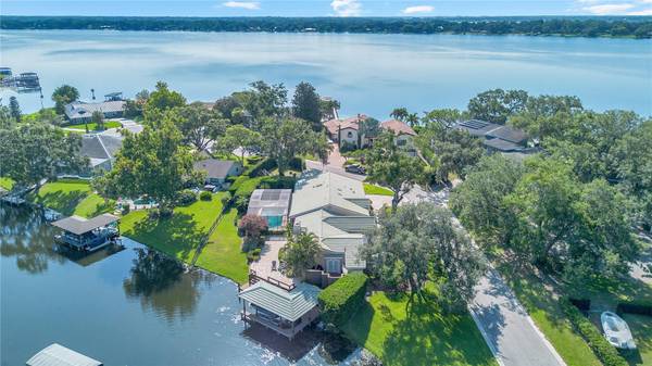 525 MANDALAY RD, Orlando, FL 32809
