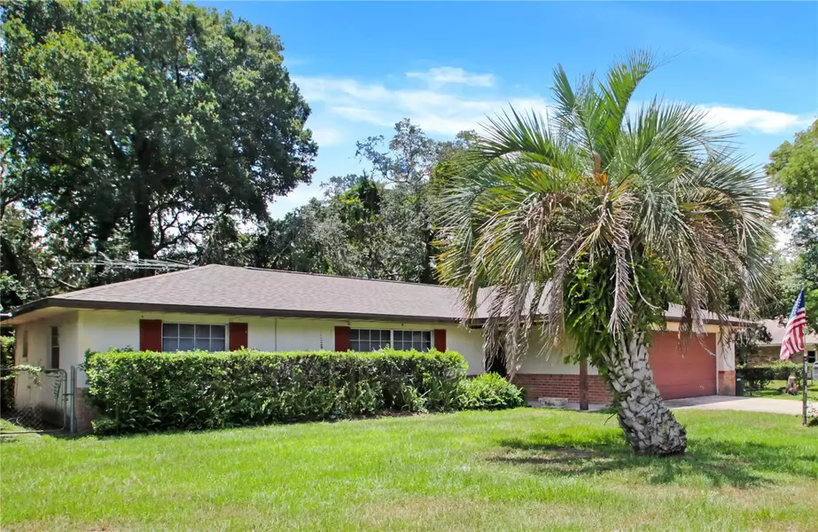 339 COLOMBA RD, Debary, FL 32713