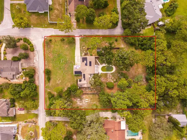 Longwood, FL 32750,990 ALBERTA ST