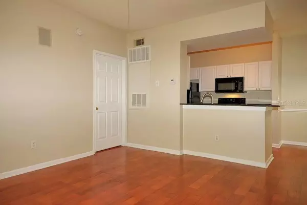 Orlando, FL 32837,14353 FREDRICKSBURG DR #914
