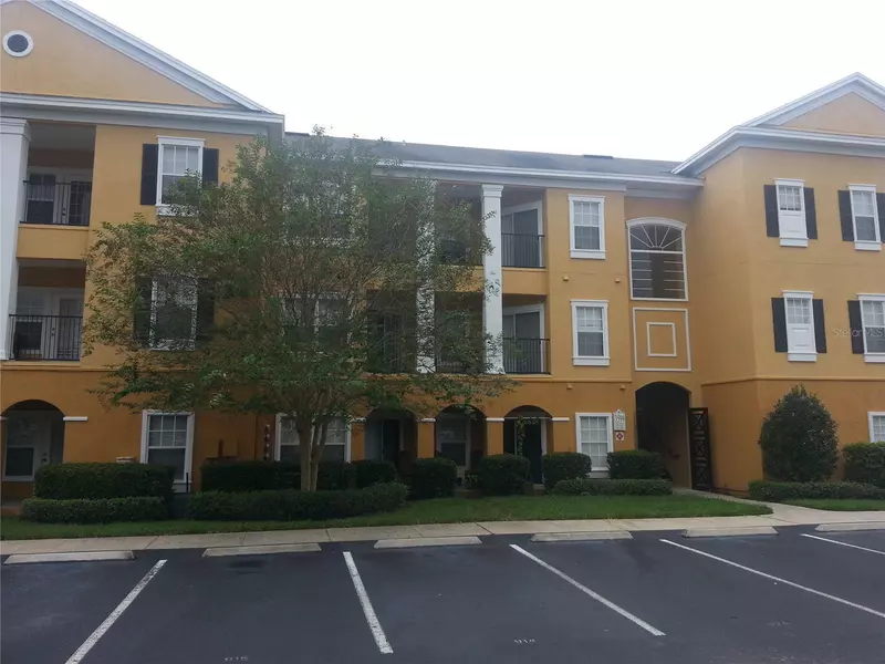 3599 CONROY RD #911, Orlando, FL 32839