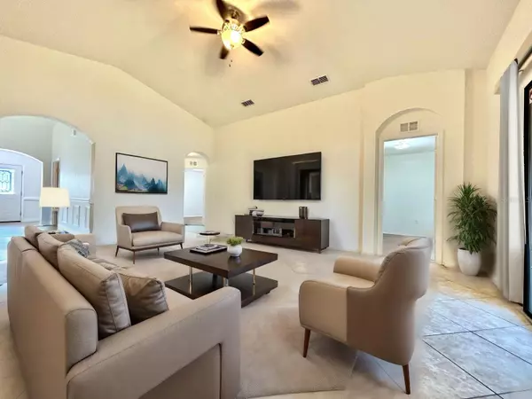 Lakeland, FL 33812,5753 WOODRUFF WAY