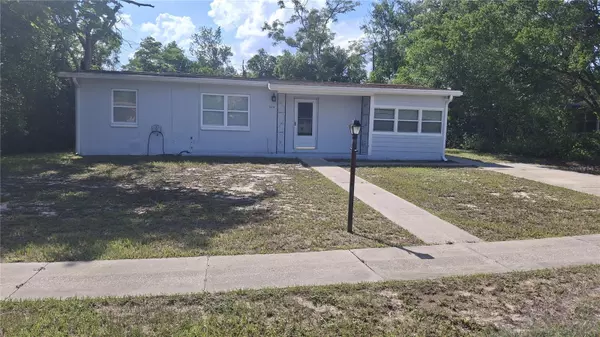 1214 PARKER AVE, Deltona, FL 32725