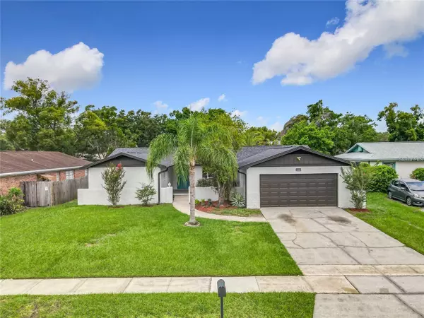 8676 HILLSIDE DR, Orlando, FL 32810