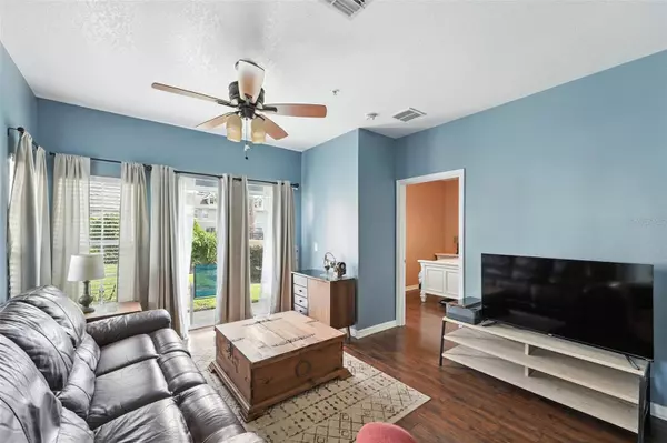 Orlando, FL 32825,10103 REGENT PARK DR #2501