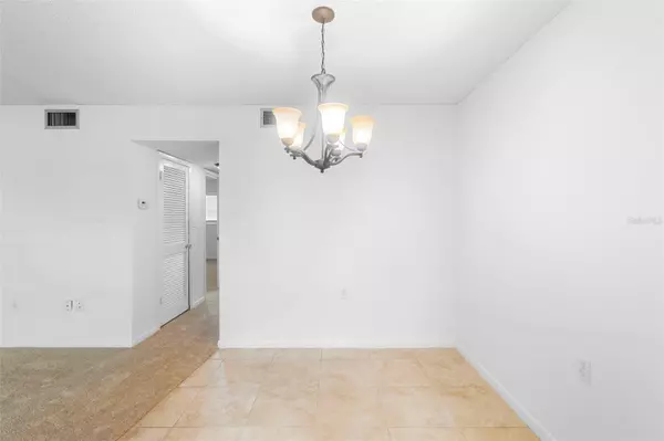 Winter Park, FL 32789,2500 LEE RD #219