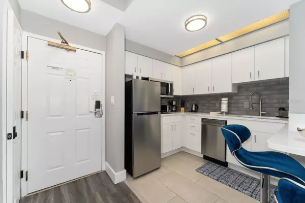 Orlando, FL 32819,7601 CANADA AVE #617