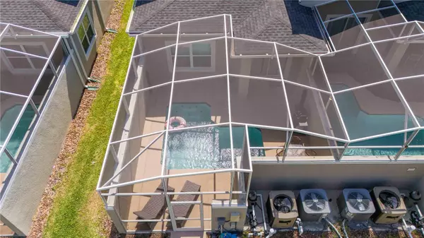 Davenport, FL 33896,982 SPLASH SHOT PL