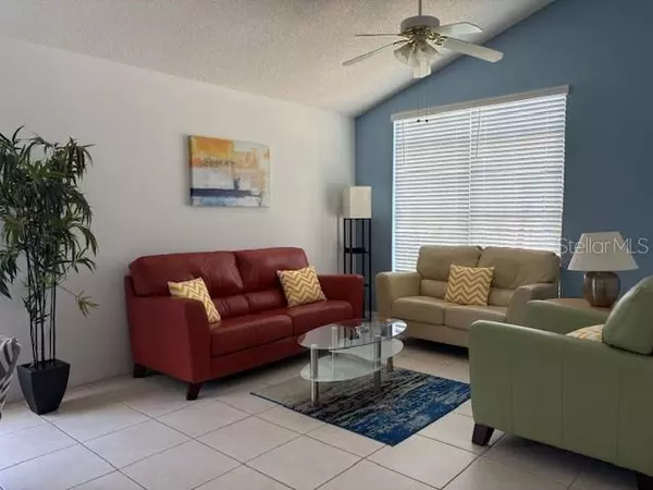 Davenport, FL 33897,906 MONTANA AVE