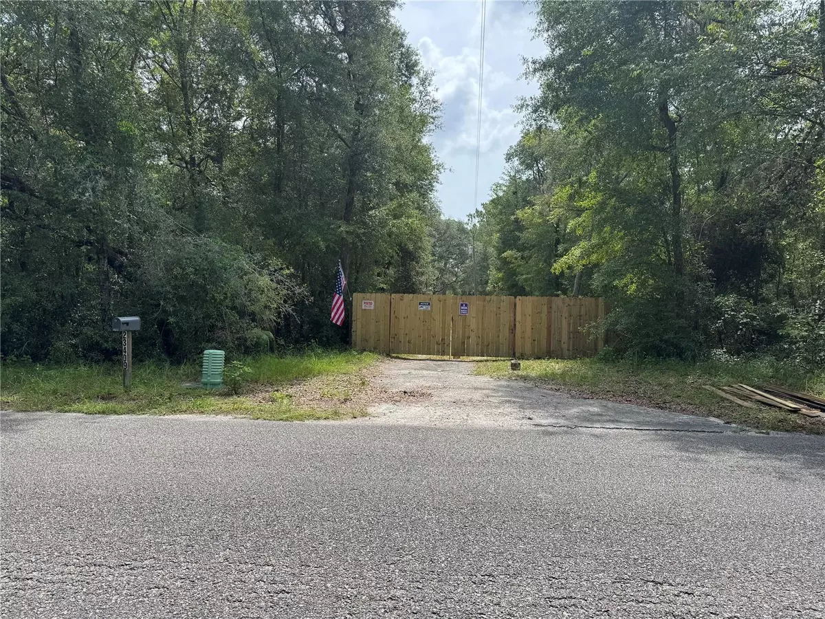 Fort Mc Coy, FL 32134,23409 NE 130 TH CT