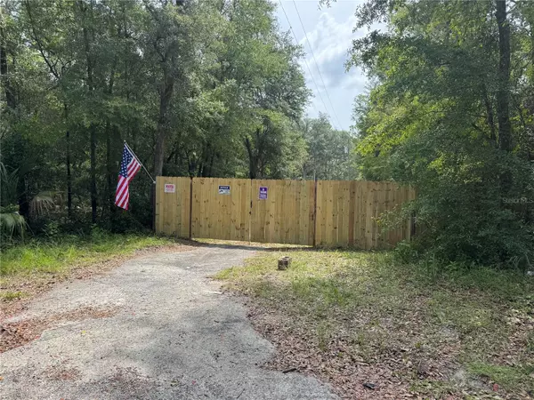 Fort Mc Coy, FL 32134,23409 NE 130 TH CT