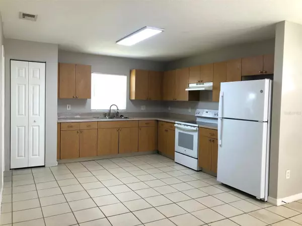 Sanford, FL 32771,2406 S MAPLE AVE