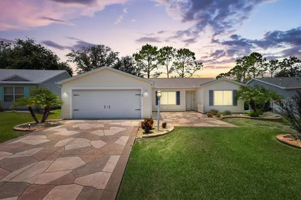 2746 PRIVADA DR, The Villages, FL 32162