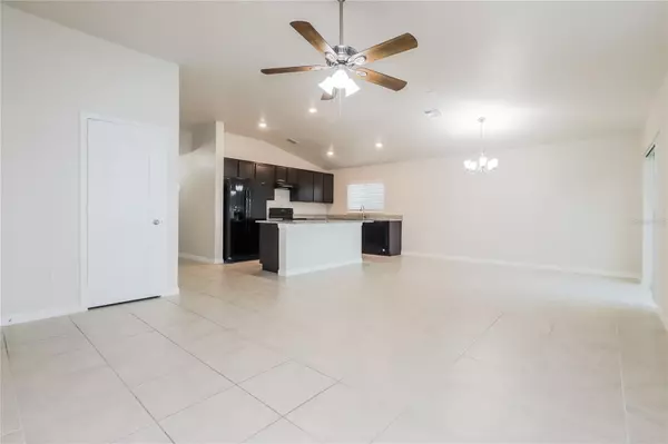 Lakeland, FL 33810,7367 IBIS DR